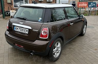 Хетчбек MINI Cooper 2011 в Житомирі