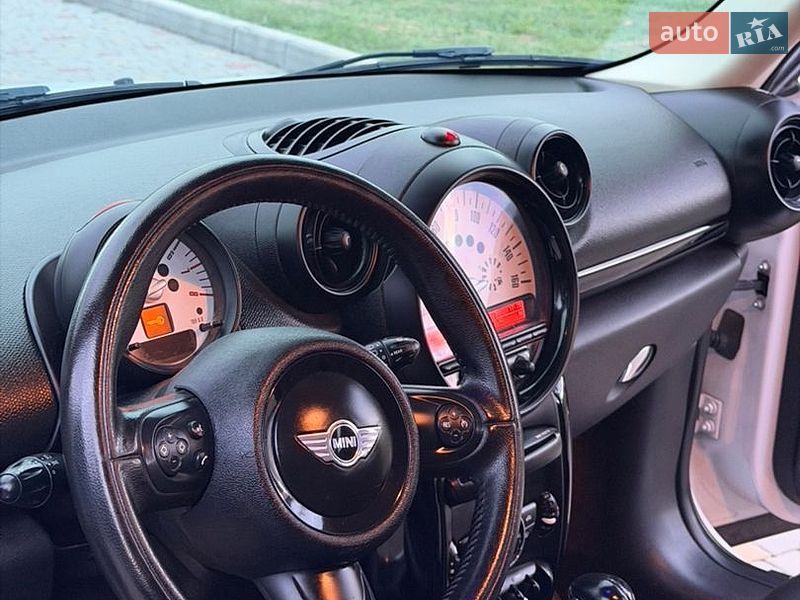 Хэтчбек MINI Cooper 2014 в Измаиле фото 19 Хэтчбек MINI Cooper 2014 в Измаиле