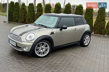 Хэтчбек MINI Cooper 2007 в Львове