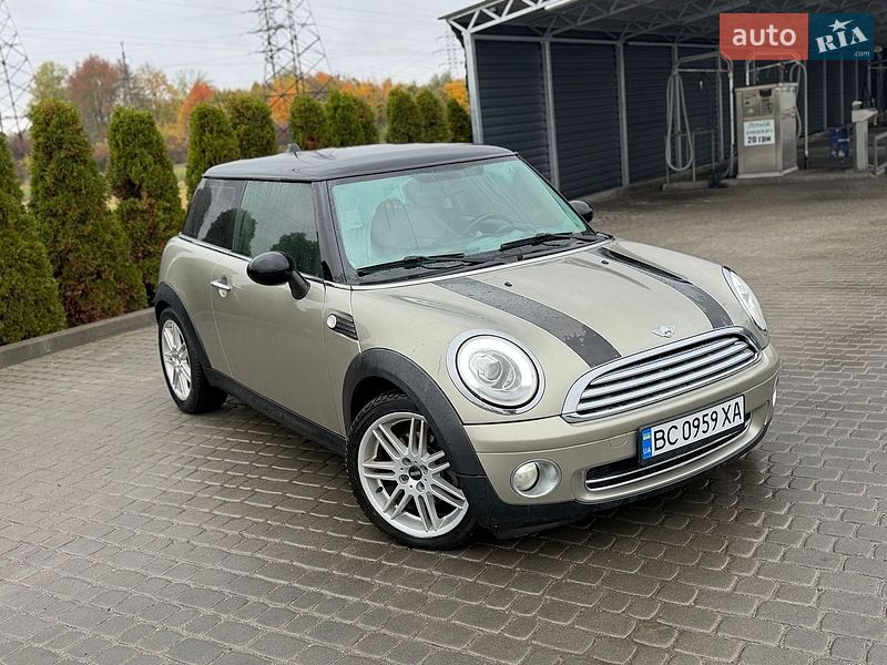 Хэтчбек MINI Cooper 2007 в Львове