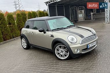 Хэтчбек MINI Cooper 2007 в Львове