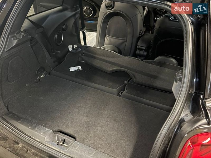 Хэтчбек MINI Cooper 2014 в Киеве
