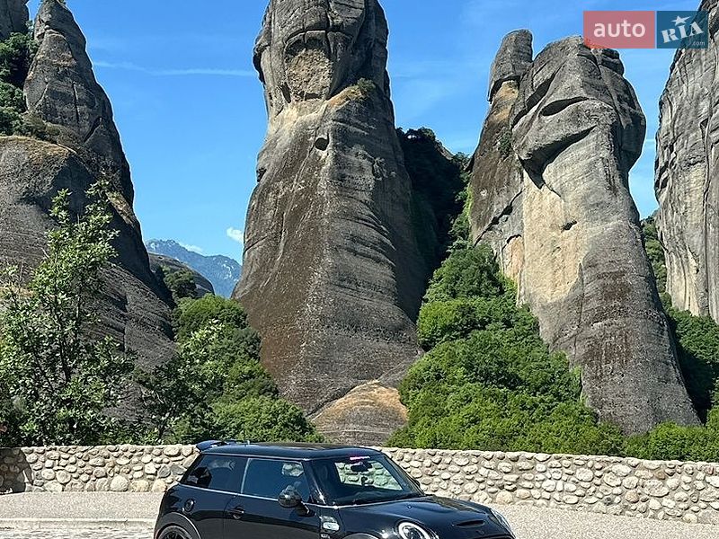 Хэтчбек MINI Cooper 2014 в Киеве