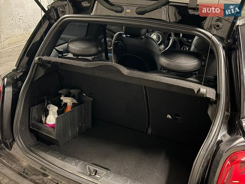 Хэтчбек MINI Cooper 2014 в Киеве