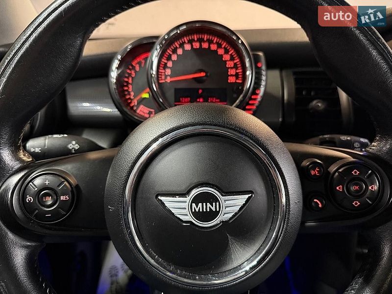 Хэтчбек MINI Cooper 2014 в Одессе