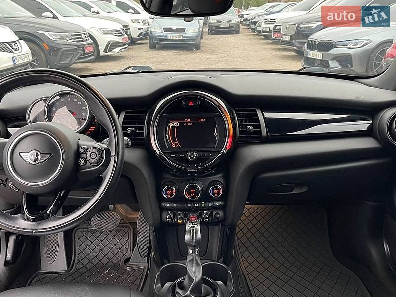 Хэтчбек MINI Cooper 2016 в Полтаве фото 13 Хэтчбек MINI Cooper 2016 в Полтаве