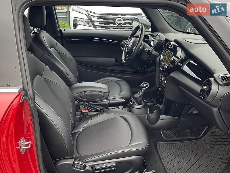 Хэтчбек MINI Cooper 2016 в Полтаве фото 16 Хэтчбек MINI Cooper 2016 в Полтаве