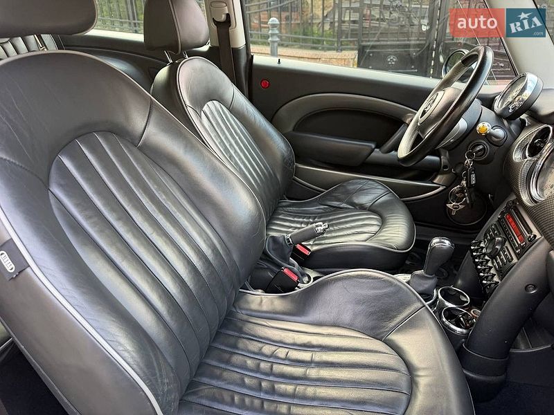 Хетчбек MINI Cooper 2006 в Києві фото 28 Хетчбек MINI Cooper 2006 в Києві