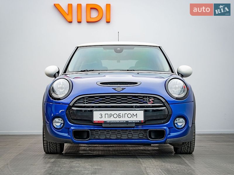 Хэтчбек MINI Cooper 2019 в Киеве