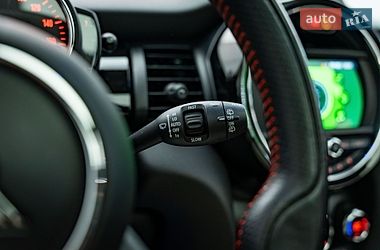 Хэтчбек MINI Cooper 2019 в Киеве