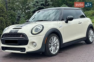 Хетчбек MINI Cooper 2018 в Дніпрі