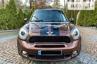 Внедорожник / Кроссовер MINI Countryman 2014 в Киеве