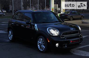 Хэтчбек MINI Countryman 2015 в Одессе