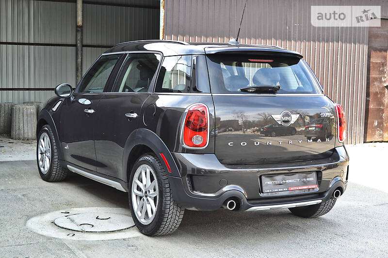 Позашляховик / Кросовер MINI Countryman 2015 в Києві