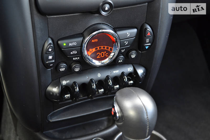 Позашляховик / Кросовер MINI Countryman 2015 в Києві
