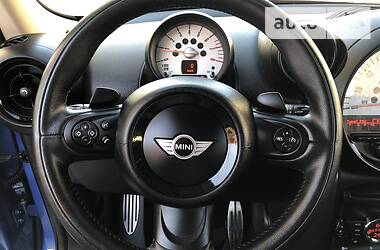 Позашляховик / Кросовер MINI Countryman 2013 в 