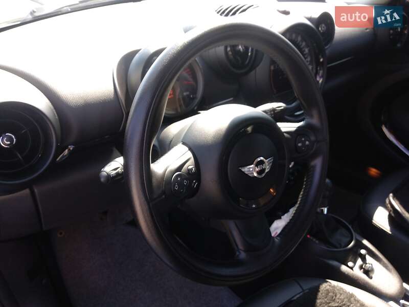 Внедорожник / Кроссовер MINI Countryman 2016 в Измаиле