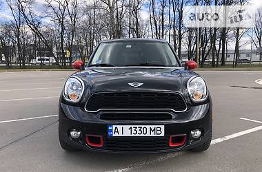 Седан MINI Countryman 2014 в Киеве