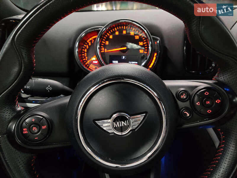 Хэтчбек MINI Countryman 2017 в Днепре