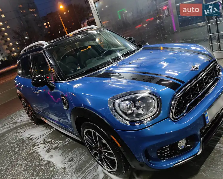MINI Countryman