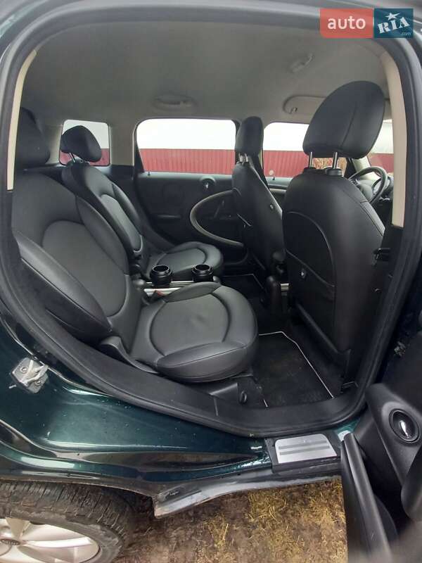 Хэтчбек MINI Countryman 2011 в Черновцах