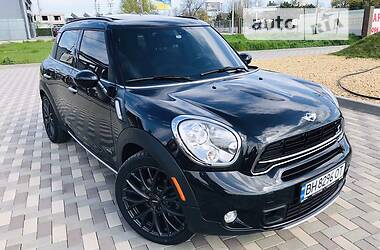 Внедорожник / Кроссовер MINI Countryman 2016 в Одессе