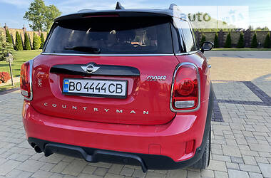 Седан MINI Countryman 2017 в Тернополе