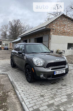 Позашляховик / Кросовер MINI Countryman 2011 в Глобиному