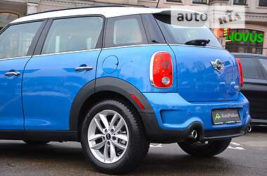 Хэтчбек MINI Countryman 2011 в Киеве