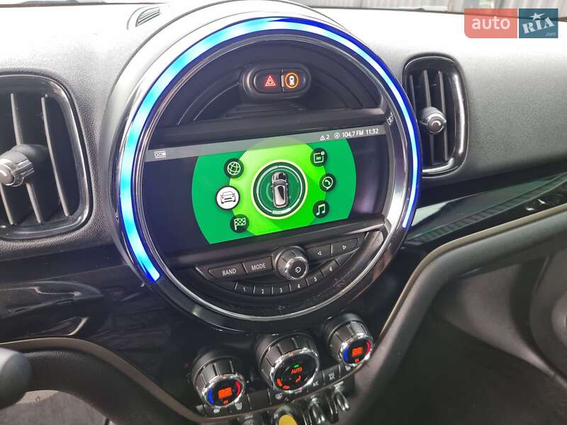 Хэтчбек MINI Countryman 2018 в Черновцах