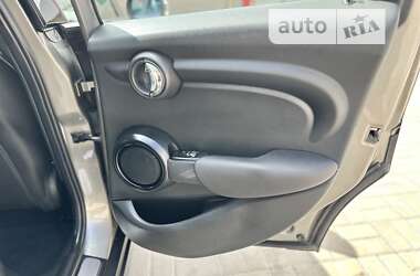 Хэтчбек MINI Countryman 2019 в 