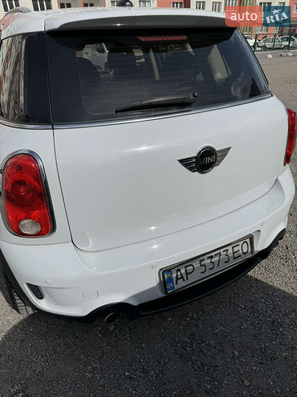 Внедорожник / Кроссовер MINI Countryman 2016 в Запорожье