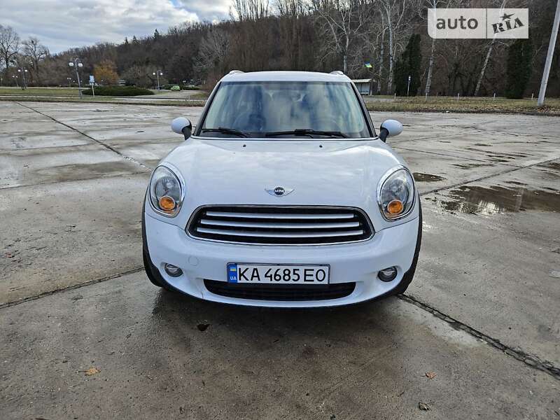 Внедорожник / Кроссовер MINI Countryman 2014 в Ирпене