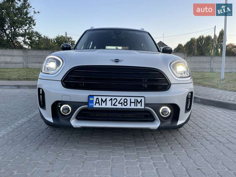 Внедорожник / Кроссовер MINI Countryman 2021 в Коростене