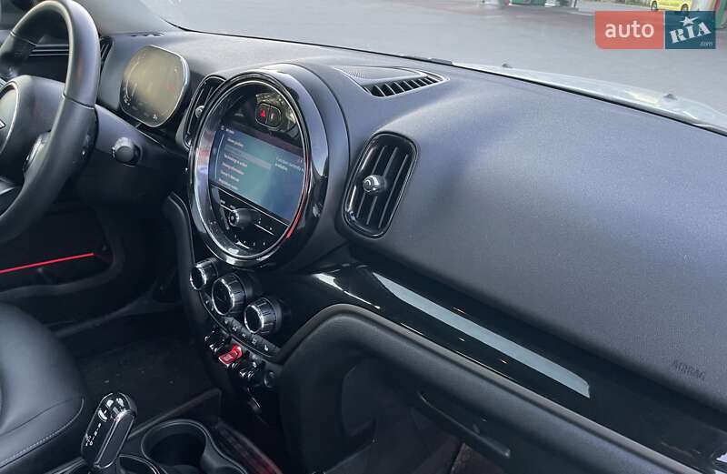 Внедорожник / Кроссовер MINI Countryman 2021 в Коростене