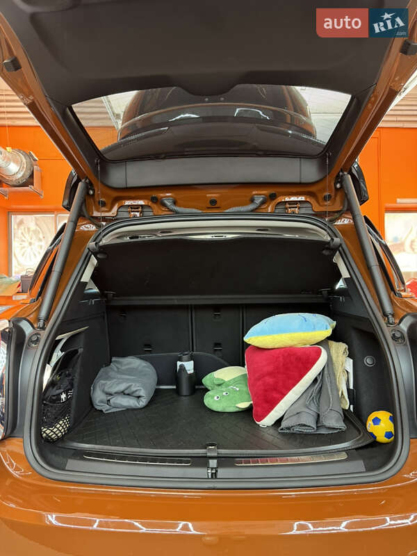 Хэтчбек MINI Countryman 2018 в Киеве фото 14 Хэтчбек MINI Countryman 2018 в Киеве