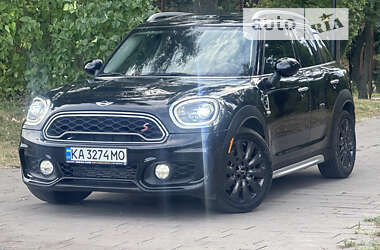 Хэтчбек MINI Countryman 2017 в Киеве