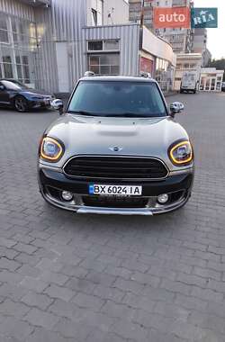 Хэтчбек MINI Countryman 2017 в Хмельницком