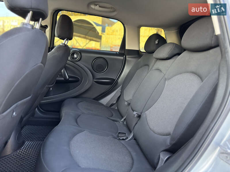 Хэтчбек MINI Countryman 2011 в Киверцах