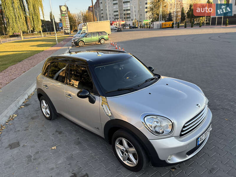 Хэтчбек MINI Countryman 2011 в Киверцах