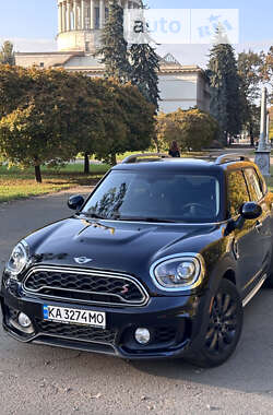 Хэтчбек MINI Countryman 2017 в Киеве