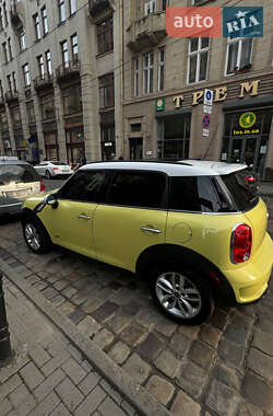 Хэтчбек MINI Countryman 2012 в Львове