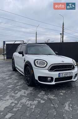 Хэтчбек MINI Countryman 2018 в Черновцах