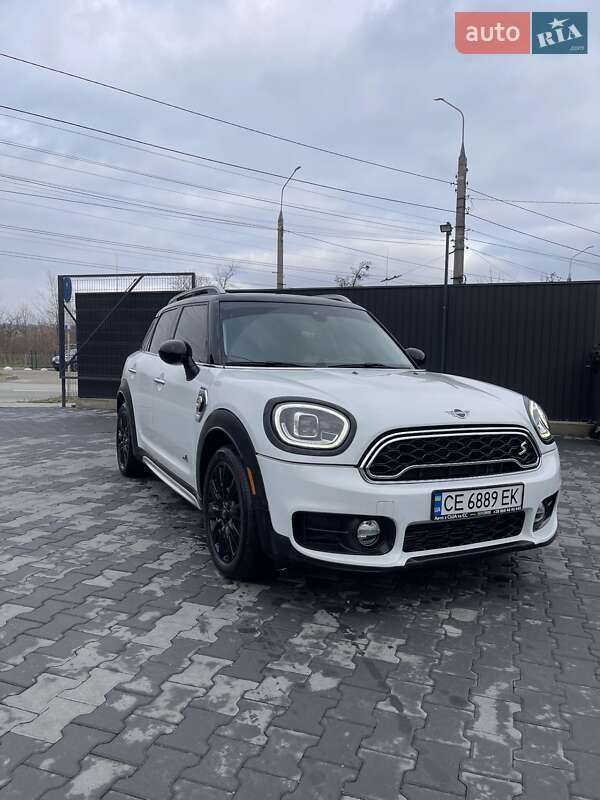Хэтчбек MINI Countryman 2018 в Черновцах