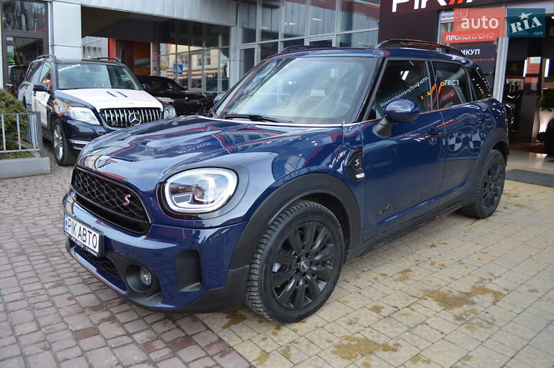 Хэтчбек MINI Countryman 2019 в Львове