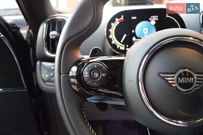 Хэтчбек MINI Countryman 2019 в Львове