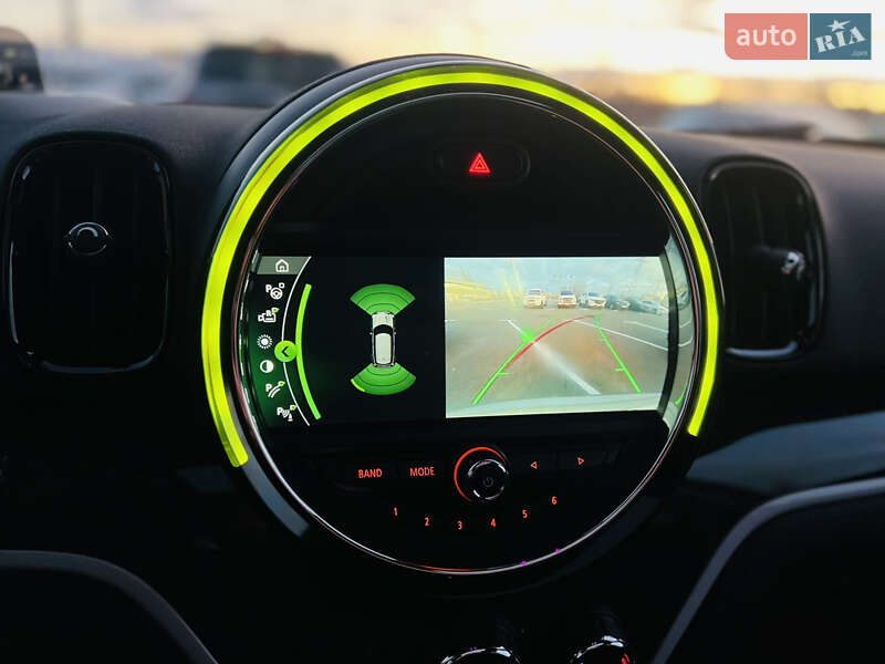 Хэтчбек MINI Countryman 2017 в Киеве