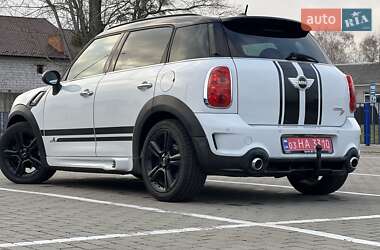 Хэтчбек MINI Countryman 2011 в Нововолынске