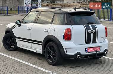 Хэтчбек MINI Countryman 2011 в Нововолынске