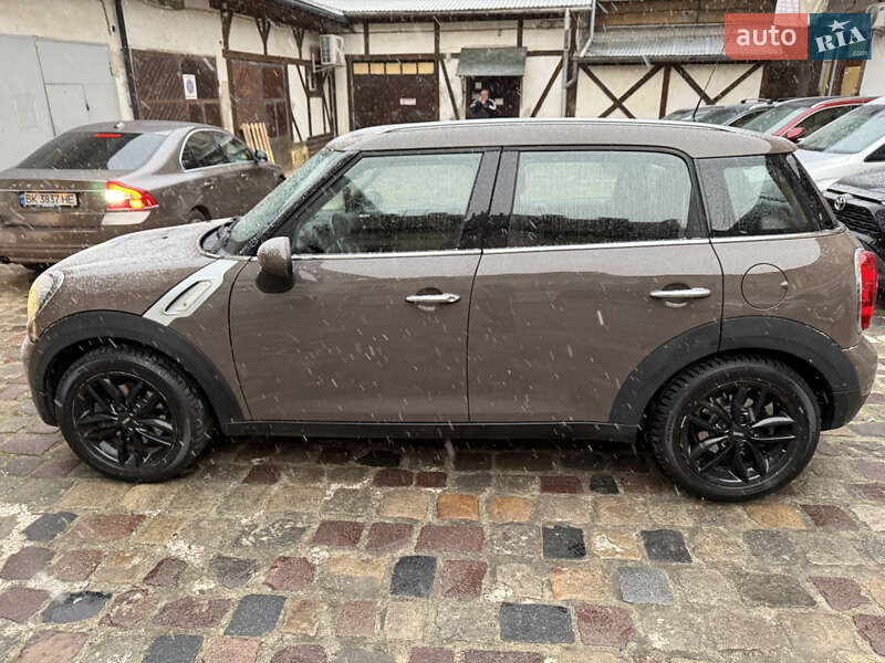 Хэтчбек MINI Countryman 2013 в Львове